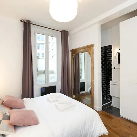 Апартаменты Pick A Flat's In Bastille - Rue Mornay Париж